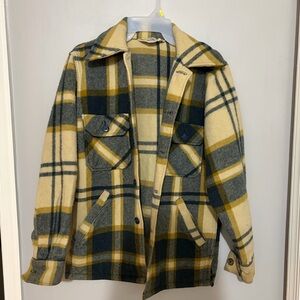 Vintage Men’s Woolrich 100% Pure Wool Plaid Shirt Jacket